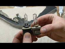 Load and play video in Gallery viewer, 890 Turn Signal Bulb