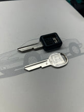 Load image into Gallery viewer, 1988/1989 OEM Key Blanks
