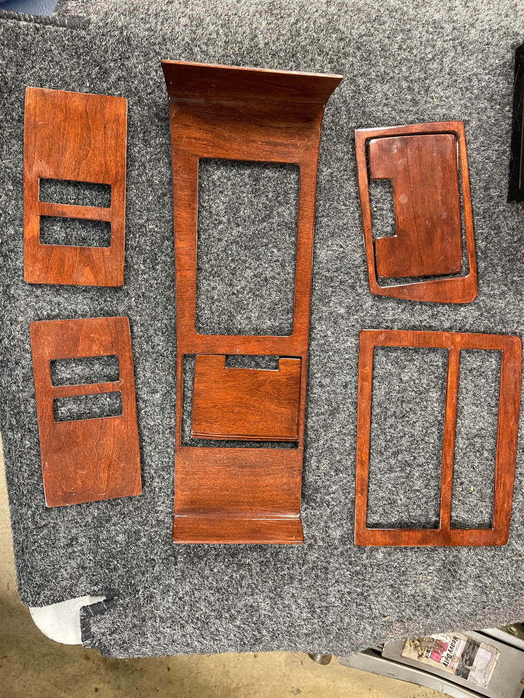 Real wood overlay dash kit for 1990 Reatta